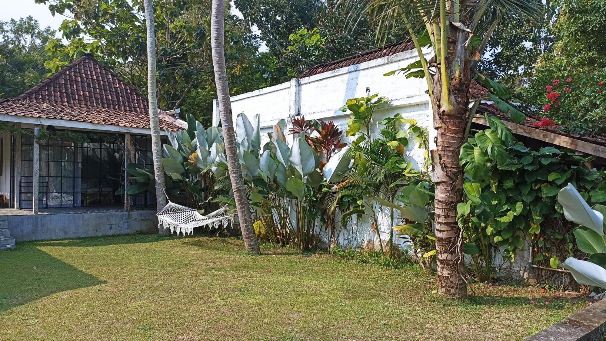 Sunmoonstarvillas Yogyakarta Jarakan 外观 照片